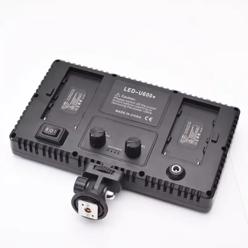 Прямокутне студійне світло LED PRO 600, 10", Чорна